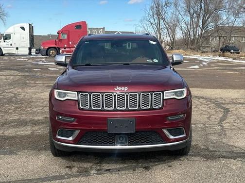 2017 Jeep Grand Cherokee Summit
