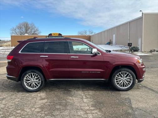2017 Jeep Grand Cherokee Summit