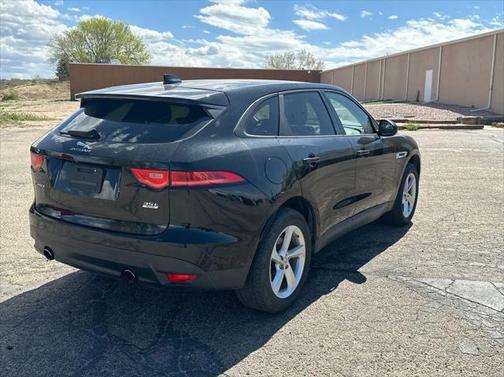 2017 Jaguar F-PACE 35t Premium