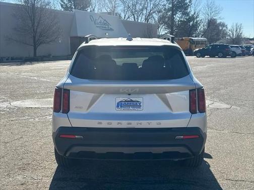2022 Kia Sorento S