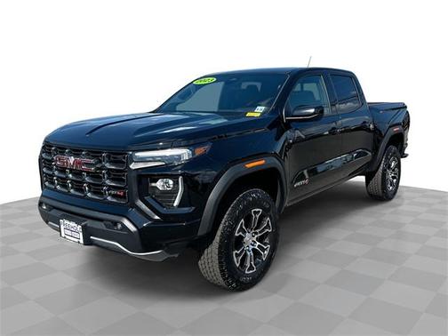 2023 GMC Canyon AT4