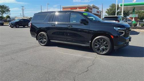 2024 Chevrolet Suburban RST