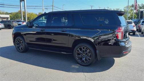 2024 Chevrolet Suburban RST
