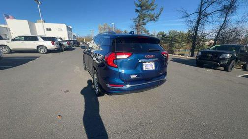 Marine Metallic 2023 GMC Terrain Denali