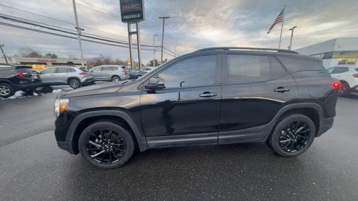 2023 GMC Terrain SLE