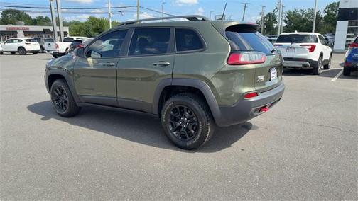 2021 Jeep Cherokee Trailhawk