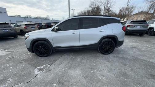 2021 GMC Terrain SLT