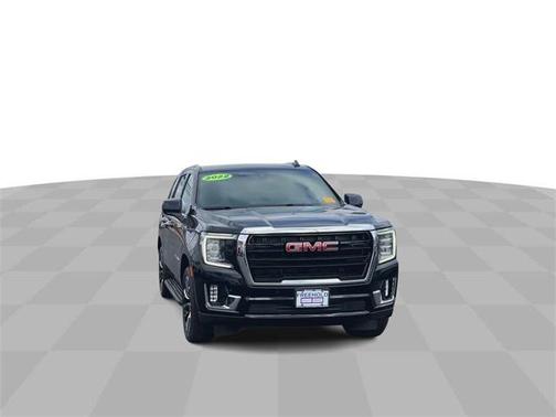 2022 GMC Yukon SLE