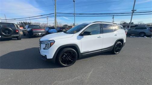 2022 GMC Terrain SLT