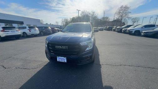 Marine Metallic 2022 GMC Terrain SLT