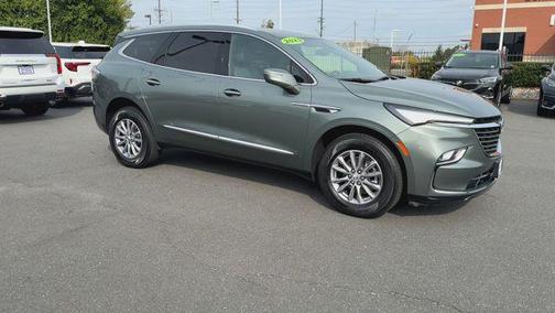 2023 Buick Enclave Essence AWD