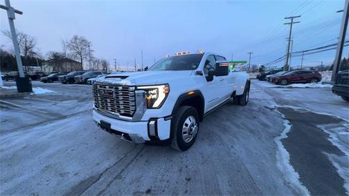 2025 GMC Sierra 3500 Denali