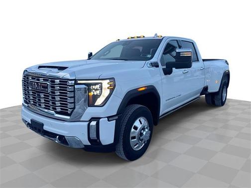 2025 GMC Sierra 3500 Denali