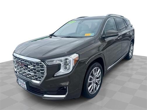 2023 GMC Terrain Denali