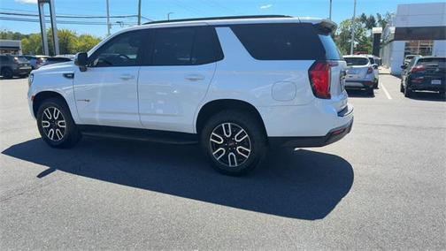 2022 GMC Yukon 4WD AT4