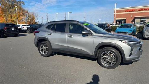 2024 Chevrolet Trax LT