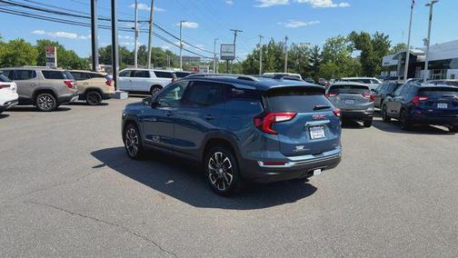 Downpour Metallic 2024 GMC Terrain SLT