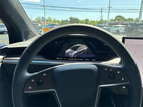 2024 Tesla Model X Long Range