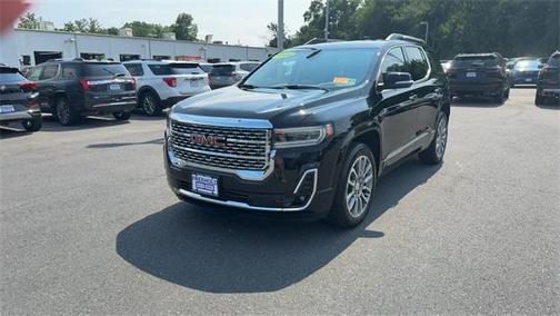 2022 GMC Acadia Denali