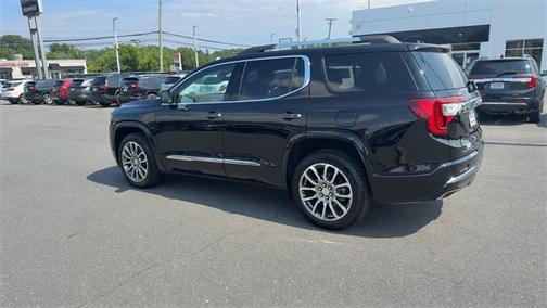 2022 GMC Acadia Denali