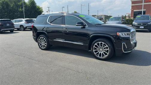 2022 GMC Acadia Denali