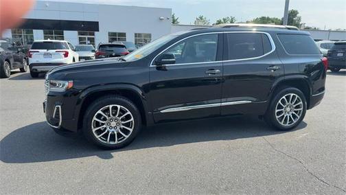 2022 GMC Acadia Denali