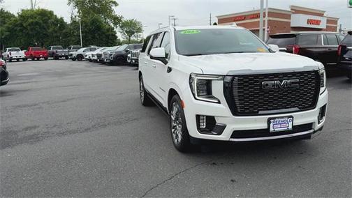 2023 GMC Yukon XL Denali Ultimate
