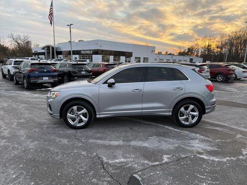 2021 Audi Q3 40 Premium Plus