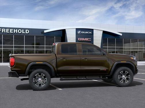 2025 GMC Canyon Base