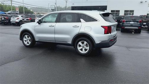2021 Kia Sorento LX