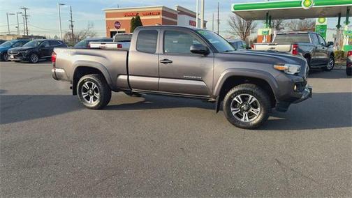2018 Toyota Tacoma TRD Sport