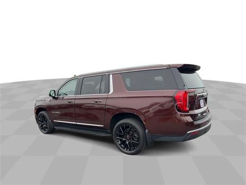 2022 GMC Yukon XL SLT