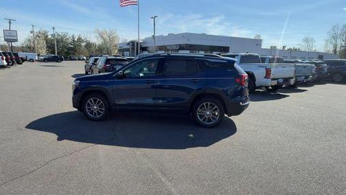 Marine Metallic 2023 GMC Terrain SLT