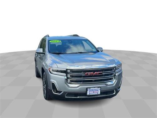 2023 GMC Acadia AWD SLT