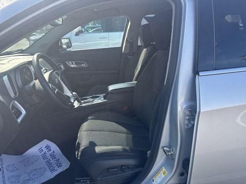 Silver Ice Metallic 2013 Chevrolet Equinox 1LT