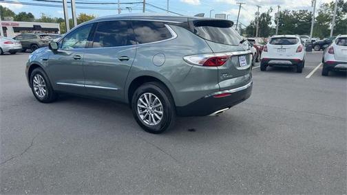 2024 Buick Enclave Essence AWD