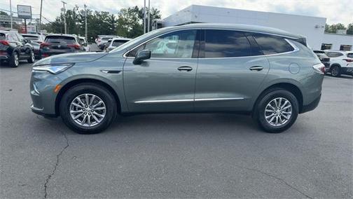 2024 Buick Enclave Essence AWD