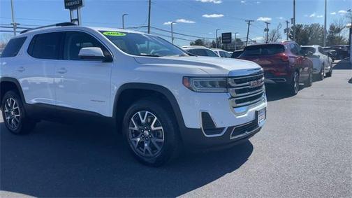 2022 GMC Acadia AWD SLE