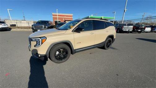 2022 GMC Terrain AWD AT4