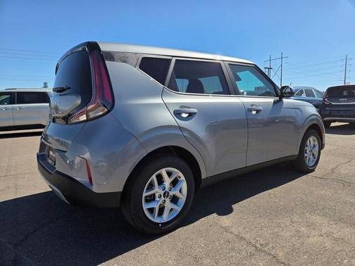 2025 Kia Soul LX
