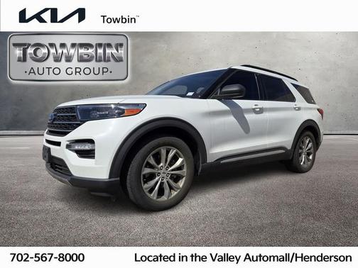 White 2021 Ford Explorer XLT