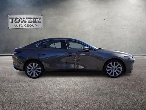 2019 Mazda Mazda3 FWD w/Premium Package