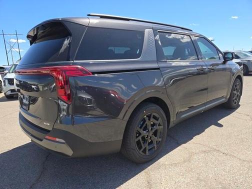 2025 Kia Carnival Hybrid SX