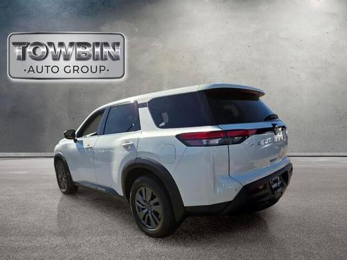 Glacier White 2022 Nissan Pathfinder S