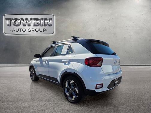 White 2022 Hyundai VENUE Limited