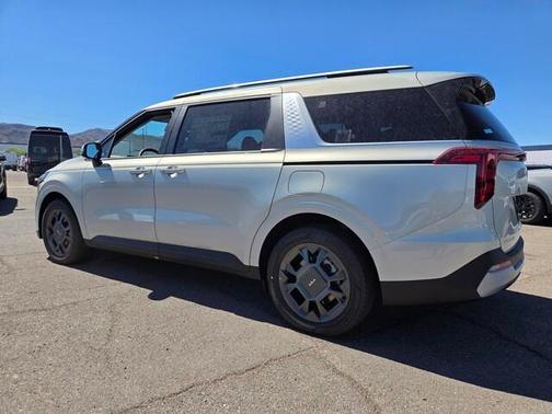 2026 Kia Carnival Hybrid EX