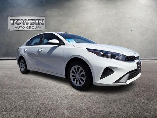 2023 Kia Forte LX