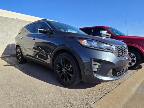2020 Kia Sorento S