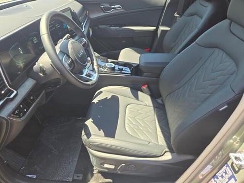 2025 Kia Sportage Plug-In Hybrid X-Line
