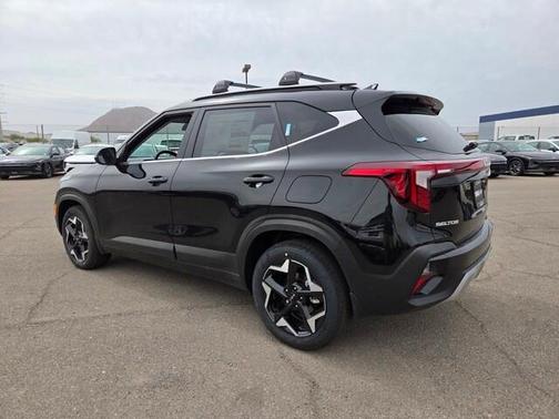 2025 Kia Seltos EX